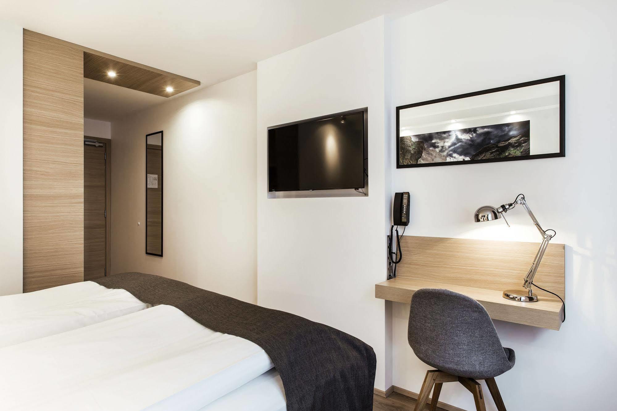 สตรอม โฮเต็ล บาย เคียโฮเต็ล Hotel เรคยาวิก ภายนอก รูปภาพ